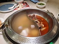 -左庭右院鲜牛肉火锅(浦江欢乐颂店)