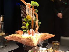 -蟹犇前•帝王蟹雪蟹(陆家嘴店)
