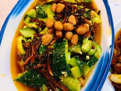 刀拍黄瓜-早酒肖汉老味拌面