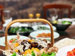 -东海怡品海鲜豆捞(舟宿夜江店)