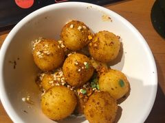 孜然小土豆-炉小二铜锅牛蛙•川湘菜(三里屯店)
