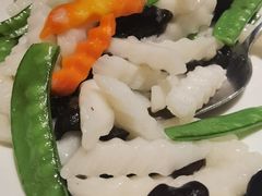 兰豆山药炒木耳-千百味红餐厅·江西菜(绿地双子塔店)