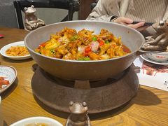 -沪小二铜炉蛙锅(苏州中心星悦汇店)