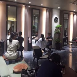 -扎嘎形象设计
