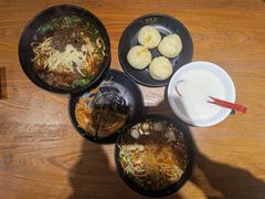 -青石桥老瓦房肥肠粉总店(青石桥总店)