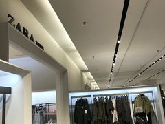 -ZARA(红谷滩万达店)