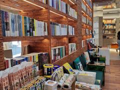 -新华书店(龙头路店)