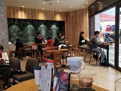 大堂-星巴克(深圳港隆城分店)