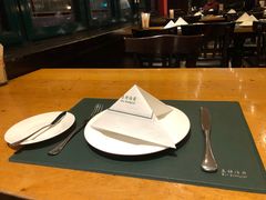 -兰特伯爵西餐厅·啤酒屋(方庄店)