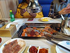 -爱客得牛排海鲜烤肉·火锅自助(春熙路黑金好店)