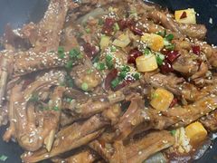 -张大师鸭爪爪特色火锅(万达店)