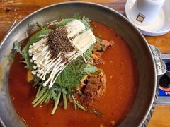 -喇喇排骨火锅·传统韩式脊骨汤(望京西园总店)