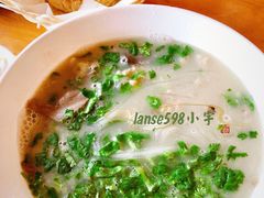 羊杂汤-刘记羊汤·烧饼夹肘子