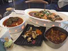 渔娘炖杂鱼-渔娘渔家丹东海鲜(东直门店)