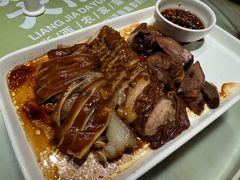 -梁家大院•农家菜(昆山会展中心店)