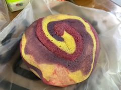 -焙丽拾光(麦凯乐直营店)