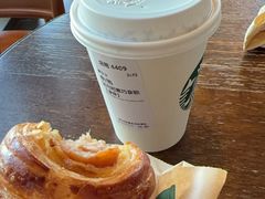 -星巴克(南翔五彩城店)