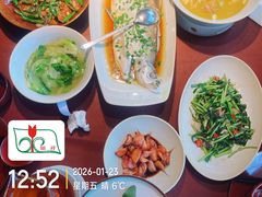 -荷栖小院·品质江西菜(红谷滩店)