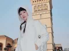 -王府井奥莱临潼小镇(临潼店)