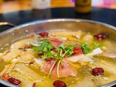 -滇味源天麻竹荪火腿鸡火锅(黔城天街店)