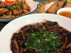 -嘉厨小馆(宜山路店)