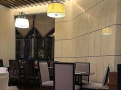 -广州万富希尔顿酒店-感趣自助餐厅·生蚝海鲜刺身