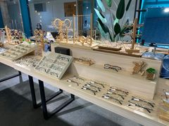 -Trend1881视光·蔡司视觉(领展广场店)