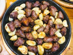 -老东镇啤酒屋海鲜加工·蒸汽海鲜·海鲜烧烤(台东店)