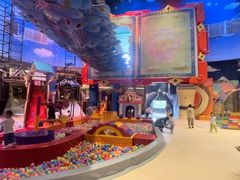 -七彩云南欢乐世界