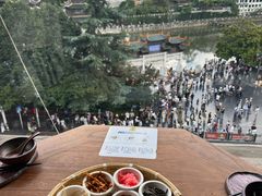 -包整·丝娃娃(一览甲秀楼风景店)