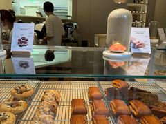 -VERIE BAKEHOUSE