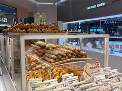 -好利来(上海长宁龙之梦店)