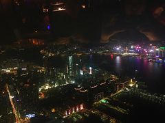 -OZONE 顶楼酒吧(香港丽思卡尔顿酒店)