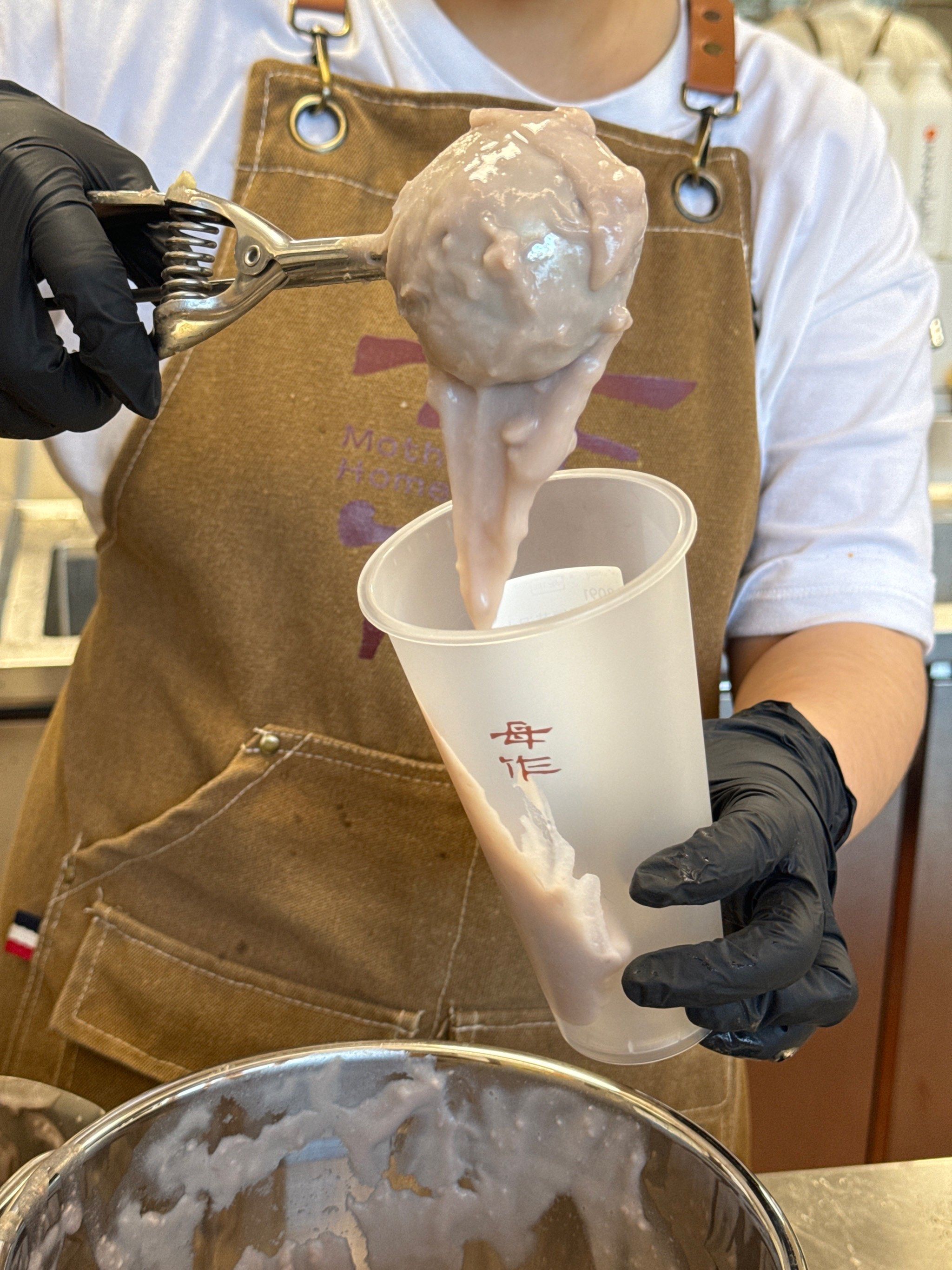 店里每一杯都能称之为招牌!75 招牌超厚芋泥水牛乳