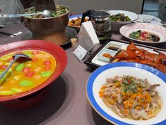 -香山湖家家宴(中山陵店)