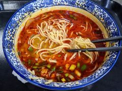-陇上全荟兰州传统牛肉面(延吉路店)