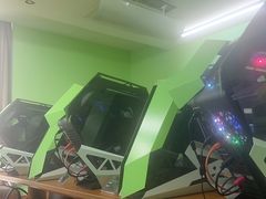 -栈逗电竞馆•电竞酒店(萧山旺角城店)