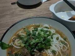 -新盈光·云会所(百丈东路店)