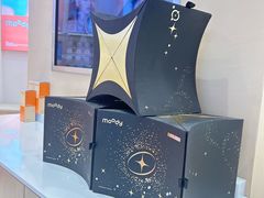 -moody彩瞳(环宇城店)