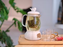 日本白桃乌龙茶配饼干-春树下·树屋花房西餐厅(罍街AS1980店)