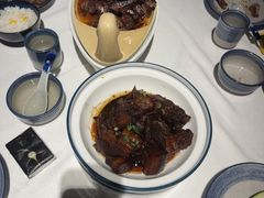 -八府香鸭·啫啫煲(华山路店)