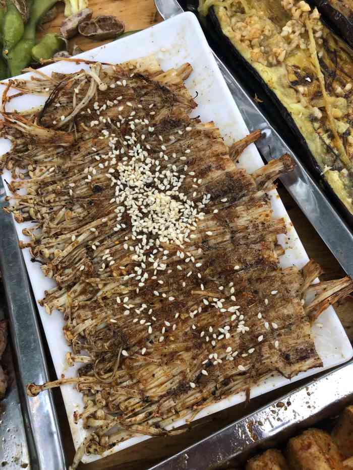 马坡烧烤(国基路店)-"这次没有口福吃到羊蝎子,只好点了一份羊排.