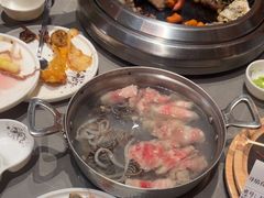 -黑金·寻焰自助百汇·烤肉·火锅(中街店)