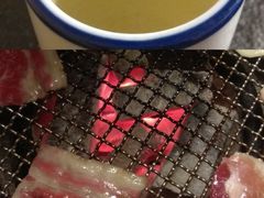 白桃乌龙茶-虎焱炭火烧肉