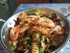 -红丫骨汤麻辣烫(汽车站店)