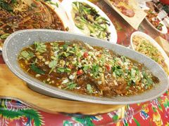 -闯关东东北农家菜(崂山石老人店)