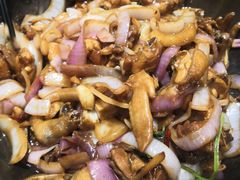 -胡须佬鸡煲四季火锅店(石厦西村直营店)