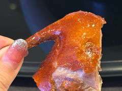 玻璃脆皮乳鸽-东海渔庄·湘粤融合餐厅(南山店)