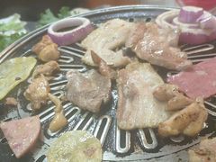 -胡悦里韩式烤肉(芝罘万达广场店)