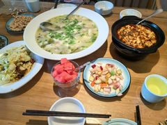 -严记小天府酸菜鱼(西四路店)